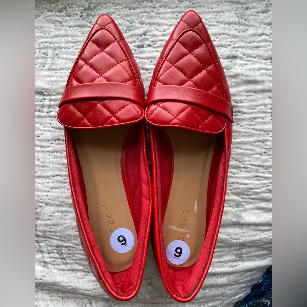 NWOT Bamboo Red Flats